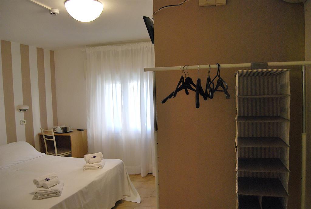 Hotel Abay Rimini Eksteriør bilde